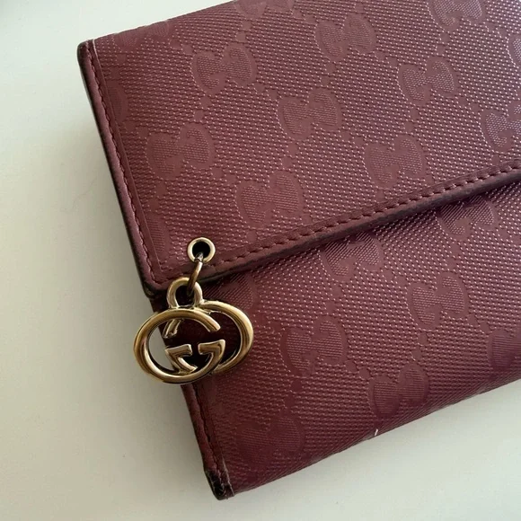 Gucci Women's pink Leather Wallet with Interlocking G Charm - Picture 6 of 7